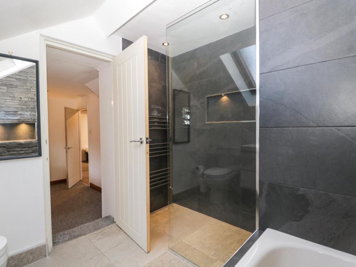 Kirkby House Villa Карнфорт Екстериор снимка